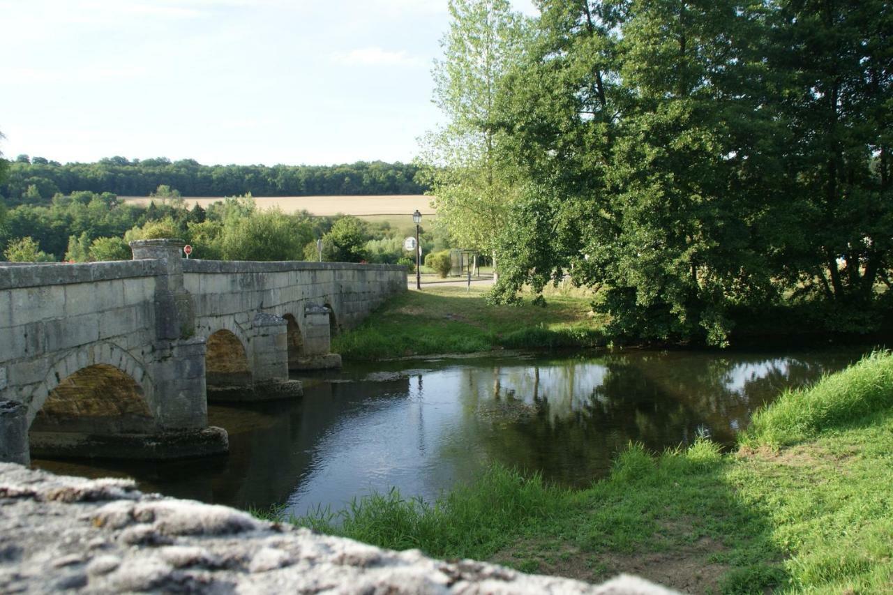 La Goelette Villa Bazincourt-sur-Saulx Eksteriør billede